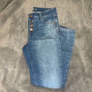 Skinny Jeans with Button-fly